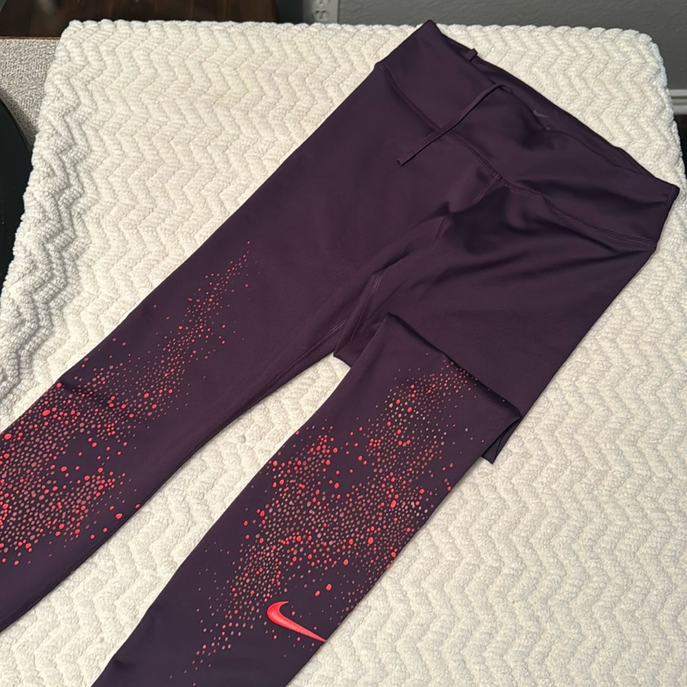 Nike leggings